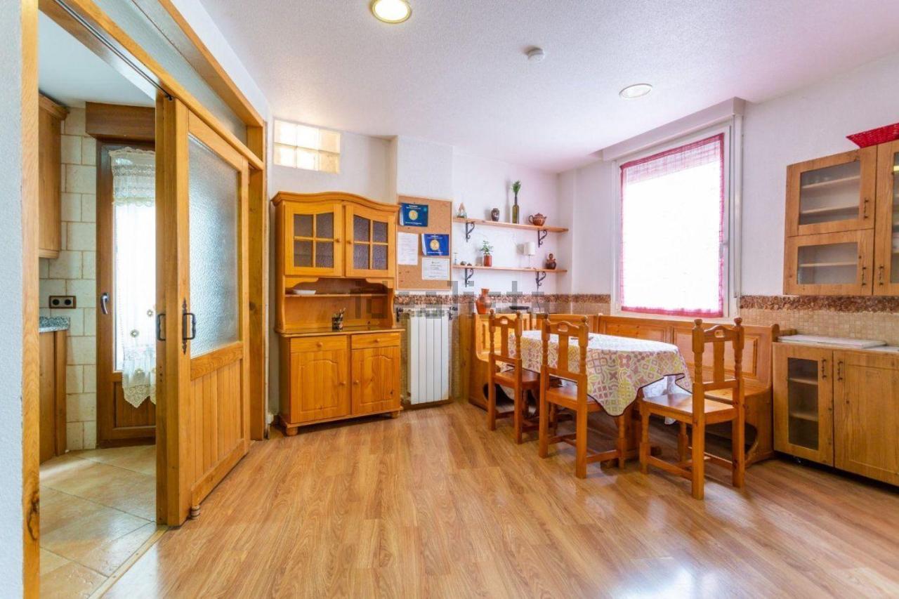 Ferienwohnung Trampantojo Apartamento En El Corazon De Pamplona Exterior foto
