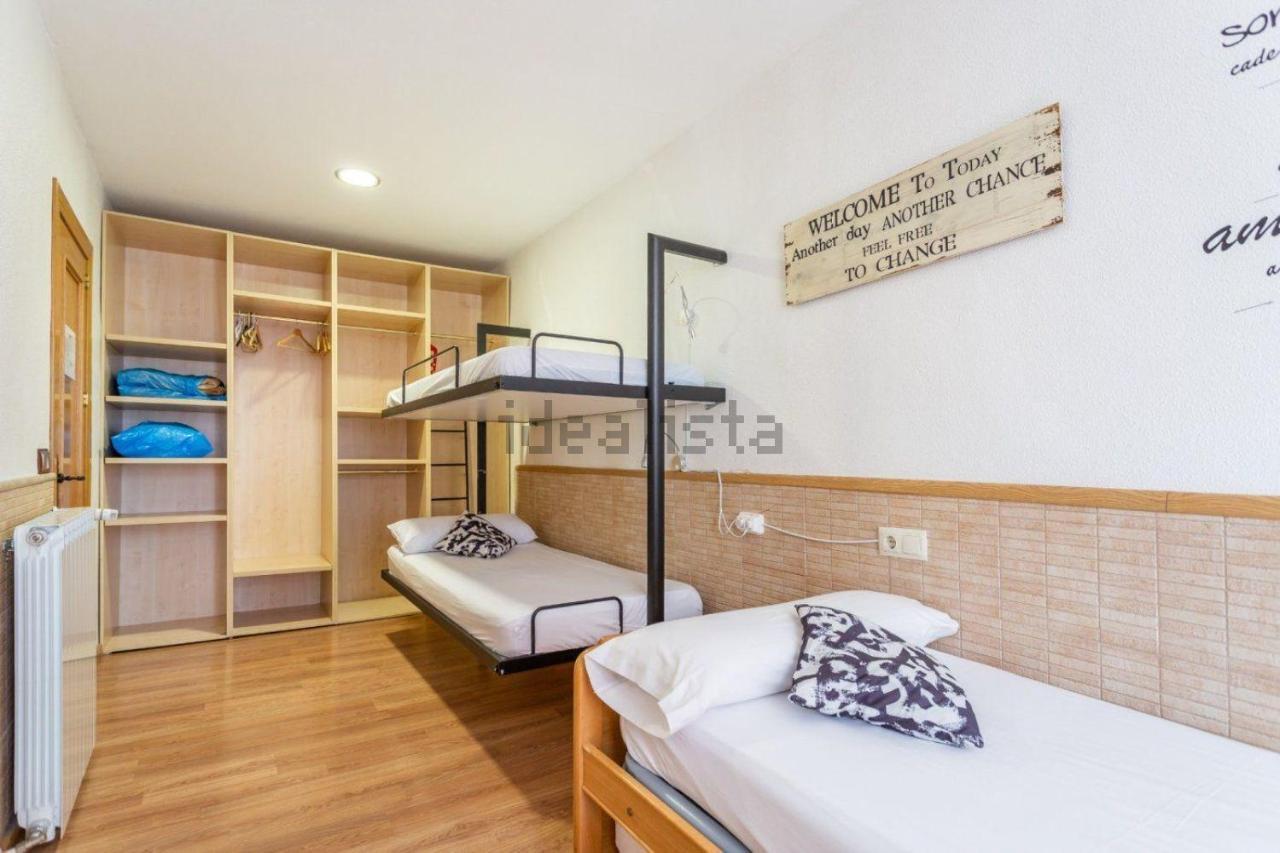 Ferienwohnung Trampantojo Apartamento En El Corazon De Pamplona Exterior foto