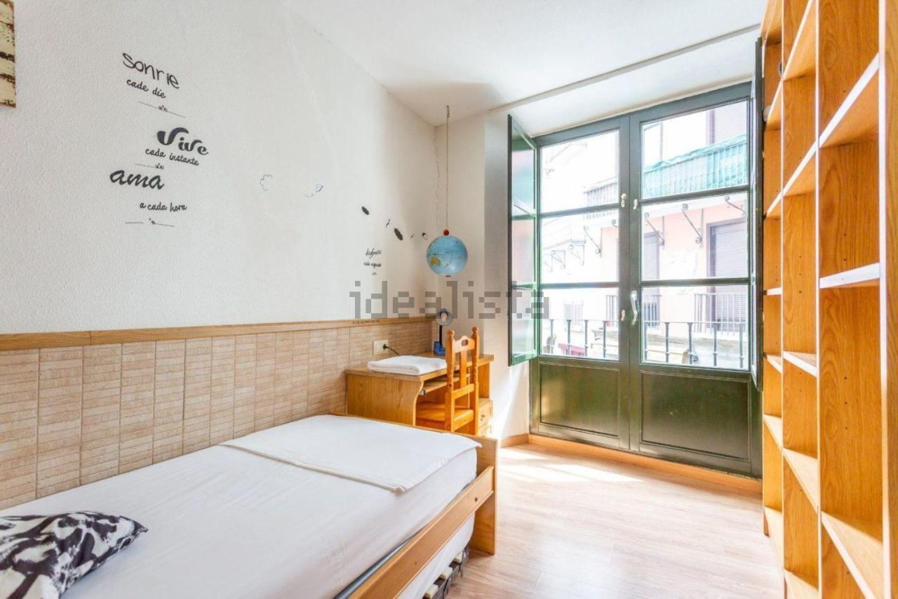 Ferienwohnung Trampantojo Apartamento En El Corazon De Pamplona Exterior foto