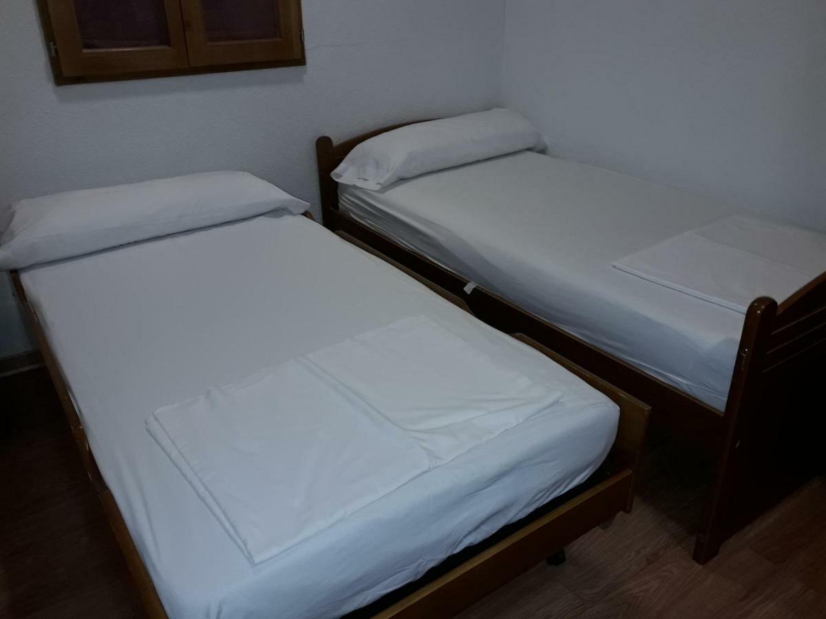 Ferienwohnung Trampantojo Apartamento En El Corazon De Pamplona Exterior foto